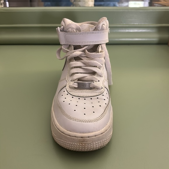 Nike Air Force 1 '07 Mid - Picture 3 of 5